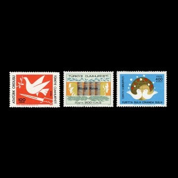 Atatürk'ün Devrimleri ve Eserleri (29 Ekim 1976)  - Türkiye Cumhuriyeti Pul Koleksiyonu