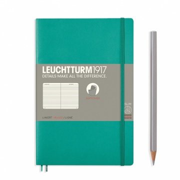 Leuchtturm1917 Not Defteri Çanta Boy (B6+), Yumuşak Kapak, 123 Numaralandırılmış Sayfa, Zümrüt Yeşil - Çizgili