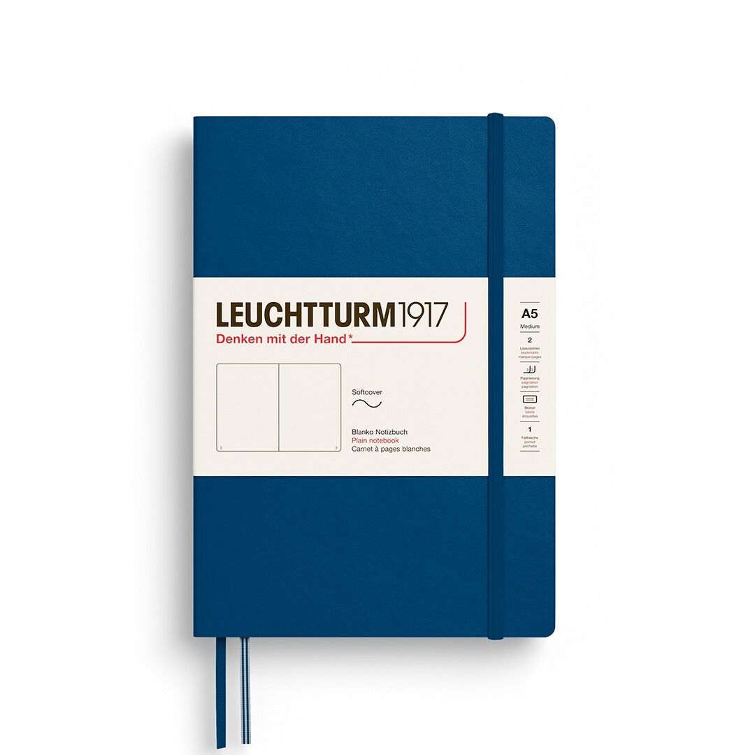Leuchtturm1917 Not Defteri Orta Boy (A5), Yumuşak Kapak, 121 Numaralandırılmış Sayfa, Indigo Mavi - Düz