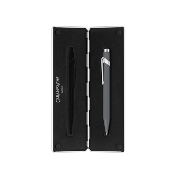 Caran d'Ache 849 XL Format Roller Kalem, Özel Metal Kutusu ile, Gri - Mavi Mürekkep