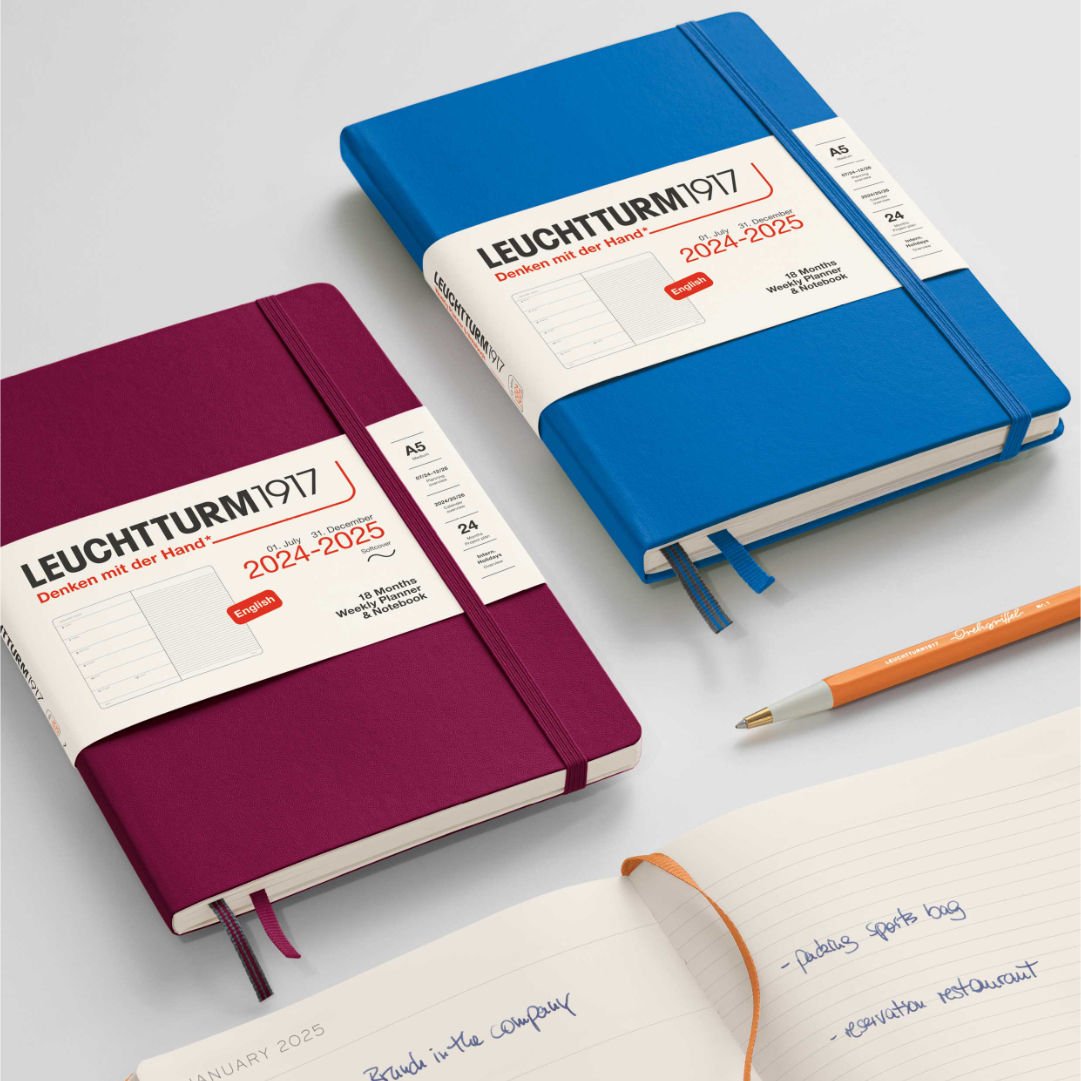 Leuchtturm1917 Haftalık Planlayıcı ve Not Defteri Orta Boy (A5) 2025, 18 Aylık, İngilizce,