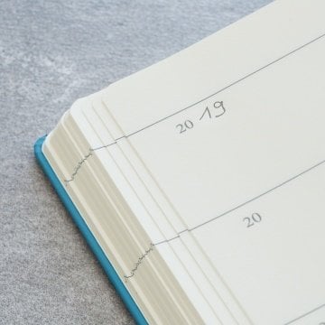 Leuchtturm1917 ''Some Lines a Day'' - 5 Yıllık Anı/Hatıra Defteri, Gündoğumu Sarı