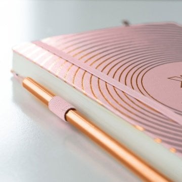 Leuchtturm1917 Write, don't talk Temalı Not Defteri, A5 (Orta Boy), 251 Noktalı Sayfa, Sert Kapak,