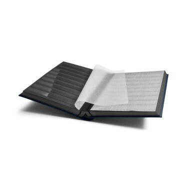 Leuchtturm Comfort Pul Defteri A4, 32 Yaprak, 64 Sayfa, Siyah Zemin, Dolgulu Kapak, Lacivert