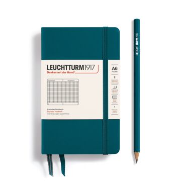 Leuchtturm1917 Not Defteri Cep Boy (A6), Sert Kapak, 185 Numaralandırılmış Sayfa, Pasifik Yeşili - Kareli