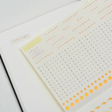 Leuchtturm1917 Bullet Journal 2 Not Defteri, Orta Boy (A5), Sert Kapak, 206 Numaralandırılmış Noktalı Sayfa,