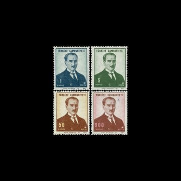 Série continue avec le portrait d'Atatürk (23 février 1968) - Collection de timbres de la République de Turquie