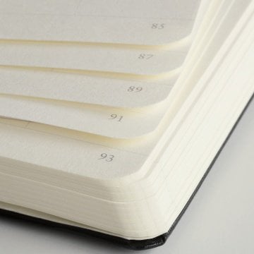 Leuchtturm1917 Master Slim (A4+), 123 sayfa Not Defteri, Lime Yeşil - Çizgili